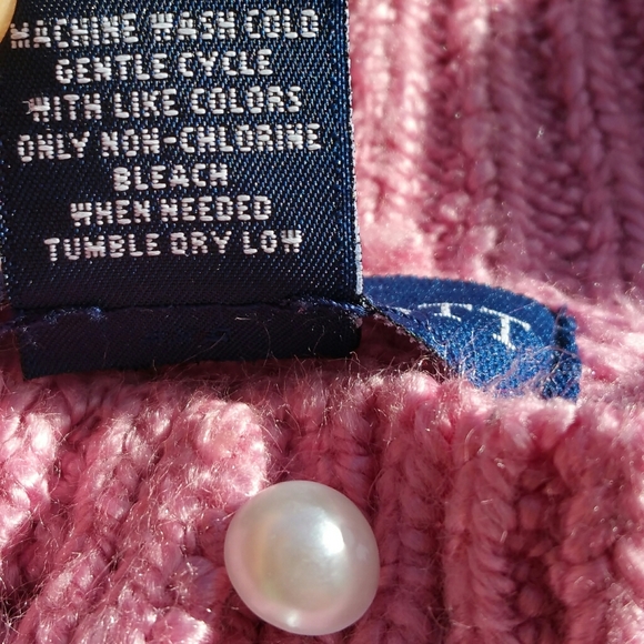 Karen Scott cable knit light rose pink sweater with pearl button mock neck - Picture 6 of 6